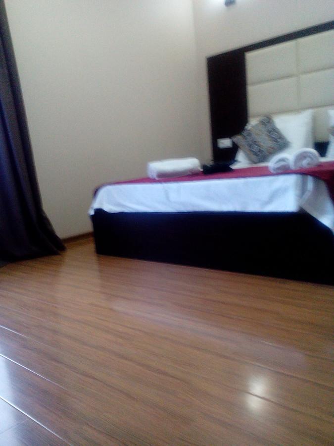 White Neptun Georgia Hotel Tbilisi