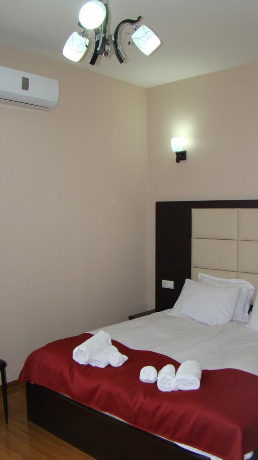 White Neptun Georgia 3*